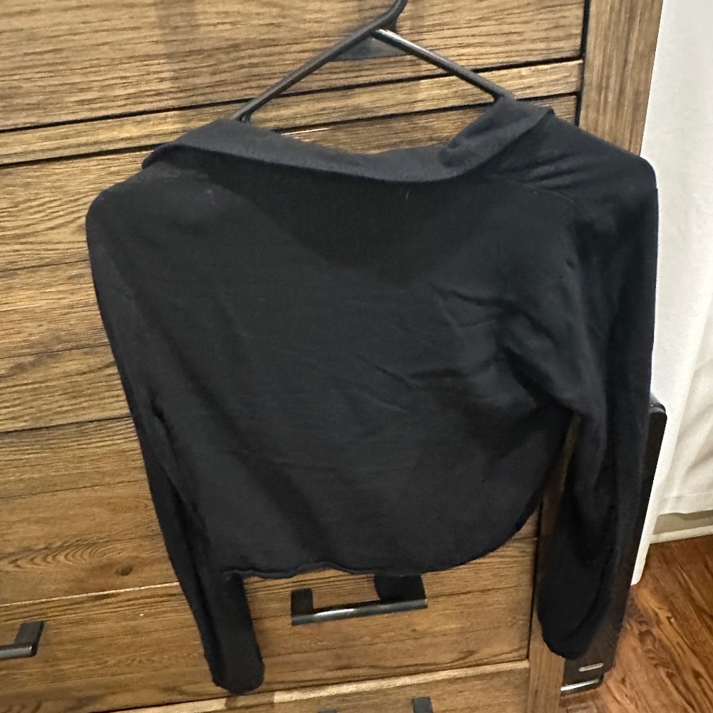 Top - Picture 2 of 2